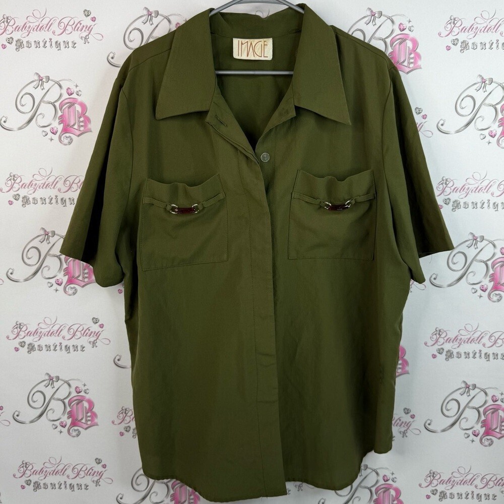 Image t-shirt, button up pockets, dark green, Olive Green Short Sleeve Shirt